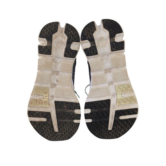 On Cloudrunner 2 Running Shoe Sneaker Mens 9.5 Gray White Lightweight Walking - Picture 5 of 12